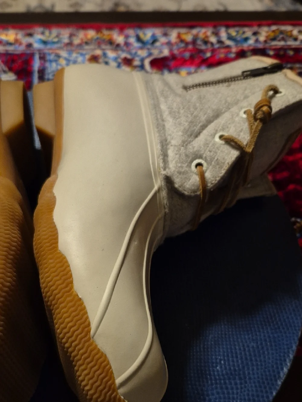 Sperry  Saltwater cream&gray Duck Boots. EC. 3M Thinsulate Womens Sz 10.(#2015S)